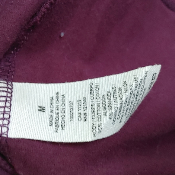 🍁Free add on! Garage lace tank - Picture 5 of 5